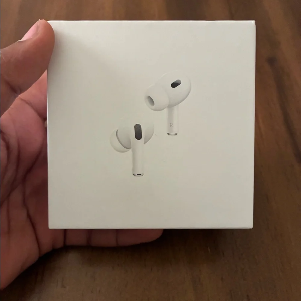 Apple White AirPods Pro Wireless Headset